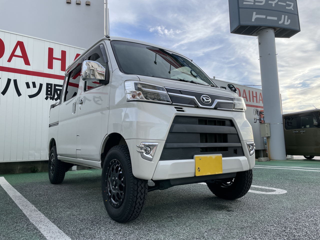 デッキバン 斜め下